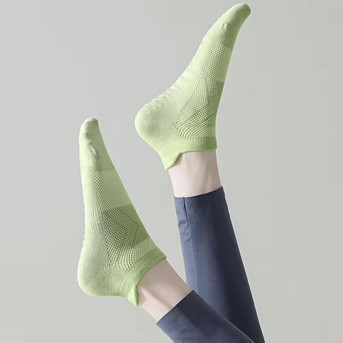 7 Pairs Pilates Socks with grips for Women- Non Slip, Ankle Yoga Socks for Yoga, Pilates, Ballet & Barre,Christmas gifts