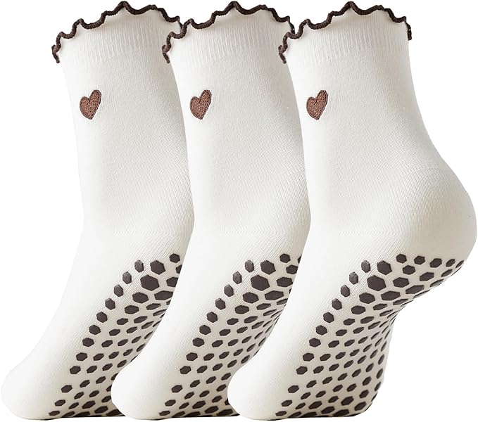 3 Pairs Pilates Socks with Grips Non-slip Ruffle Cute Heart Yoga Grip Sock for Women