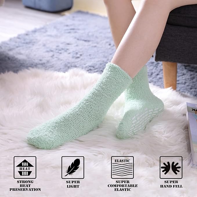 FNOVCO Non Slip Socks for Women Winter Warm Cozy Fuzzy Slipper Socks Soft Fluffy Hospital Socks with Grips