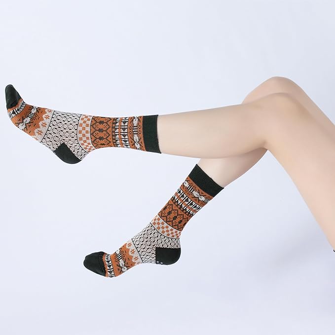Yoga Pilates Socks with Grips for Women Knit Patterned Non Slip Cushioned Crew Socks for Barre Ballet Dance