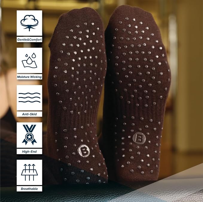 BELINO Pilates Socks for Women with Non Slip Grippers – Crew Socks for Yoga, Barre, Gym, Workout, Hospital 4 Pairs