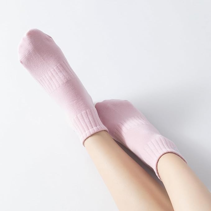 Yoga Pilates Socks with Grips for Women Non Slip Colorful Cushioned Ankle Socks for Barre Ballet Dance