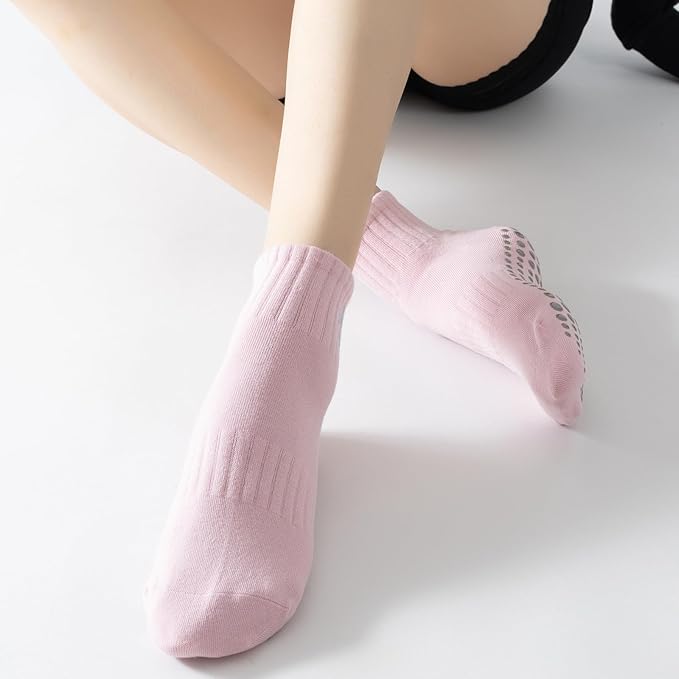 Yoga Pilates Socks with Grips for Women Non Slip Colorful Cushioned Ankle Socks for Barre Ballet Dance