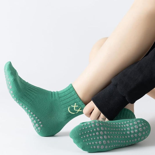 Yoga Pilates Socks with Grips for Women Non Slip Colorful Cushioned Ankle Socks for Barre Ballet Dance