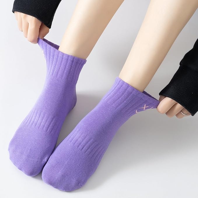 Yoga Pilates Socks with Grips for Women Non Slip Colorful Cushioned Ankle Socks for Barre Ballet Dance