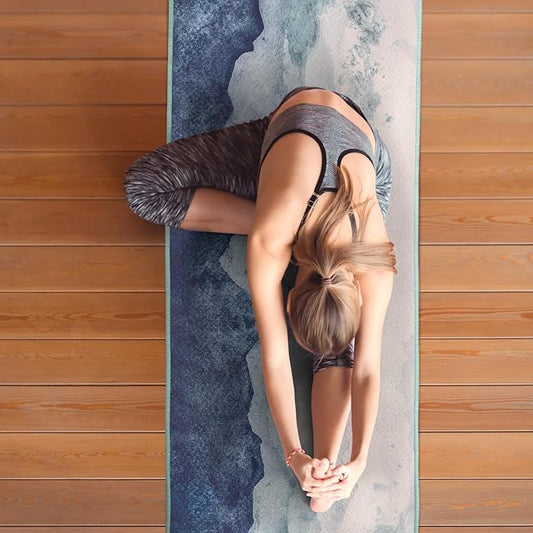 QiyI Yoga Mat Towel with Corner Pockets, Non Slip Sweat Absorbent Hot Yoga Towels, Soft Yoga Blankets with Travel Bag, Skidless Mat Cover for Workout, Gym, Fitness - 70"x26", Watercolor Mountain