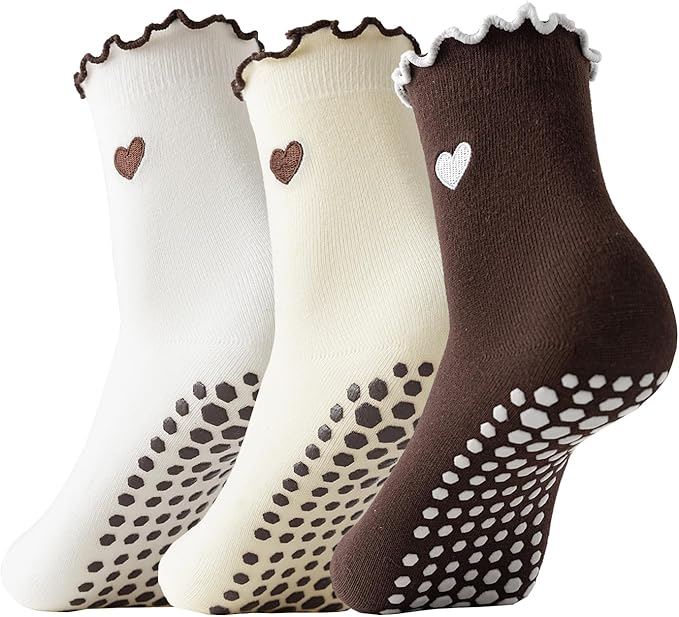3 Pairs Pilates Socks with Grips Non-slip Ruffle Cute Heart Yoga Grip Sock for Women