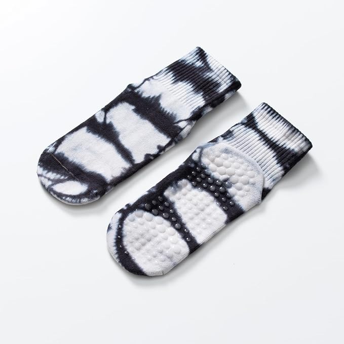 Yoga Pilates Socks with Grips for Women Non Slip Fleece Tie Dye Cushioned Ankle Socks for Barre Ballet Dance