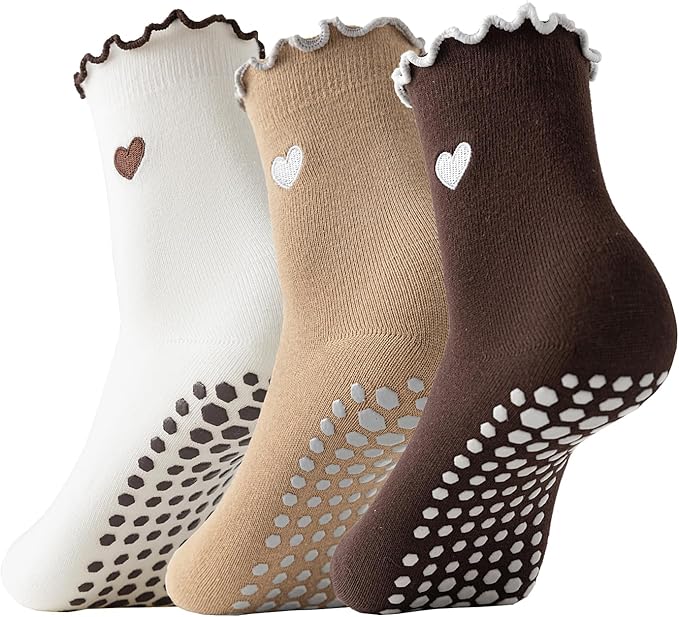 3 Pairs Pilates Socks with Grips Non-slip Ruffle Cute Heart Yoga Grip Sock for Women