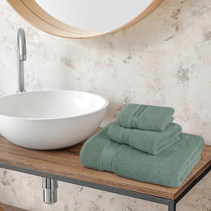 Belizzi Home Ultra Soft 3 Pack Cotton Towel Set, Contains a Bath Towel 28x55 inch, a Hand Towel 16x24 inch & a Wash Coth 12x12 inch, Ideal Everyday use, Compact & Lightweight - Jade