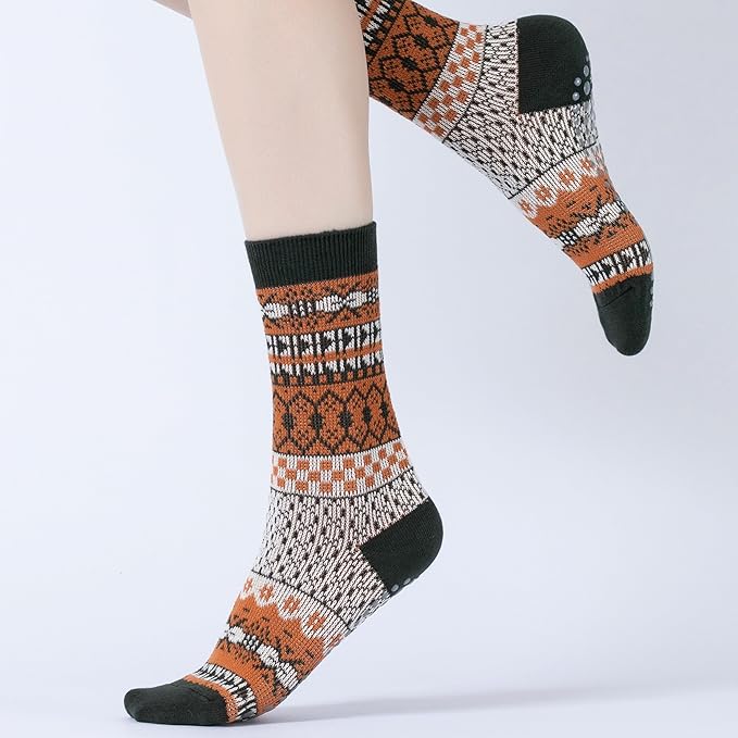 Yoga Pilates Socks with Grips for Women Knit Patterned Non Slip Cushioned Crew Socks for Barre Ballet Dance