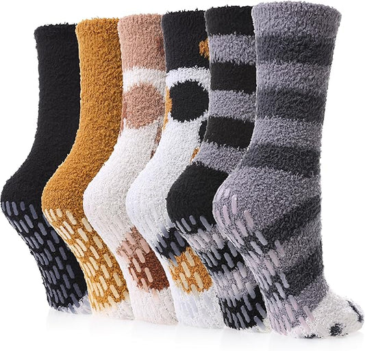FNOVCO Non Slip Socks for Women Winter Warm Cozy Fuzzy Slipper Socks Soft Fluffy Hospital Socks with Grips