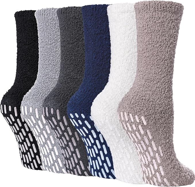 FNOVCO Non Slip Socks for Women Winter Warm Cozy Fuzzy Slipper Socks Soft Fluffy Hospital Socks with Grips